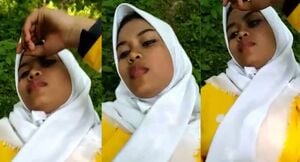 Bocil SMP Berhijab Pasrah Habis Pulang Sekolah Diminta Jatah Dibelakang Sekolah